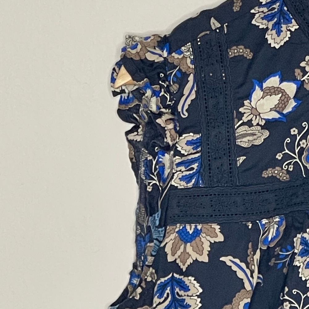 Lane Bryant Womens 16 Navy‎ Blue Floral Cotton Eyelet Lace Ruffle Sleeveless Top - Picture 5 of 10